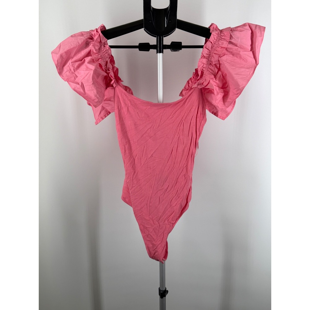 Le Lis‎ Collection Pink Ribbed Ruffle Sleeve Bodysuit Womens Medium